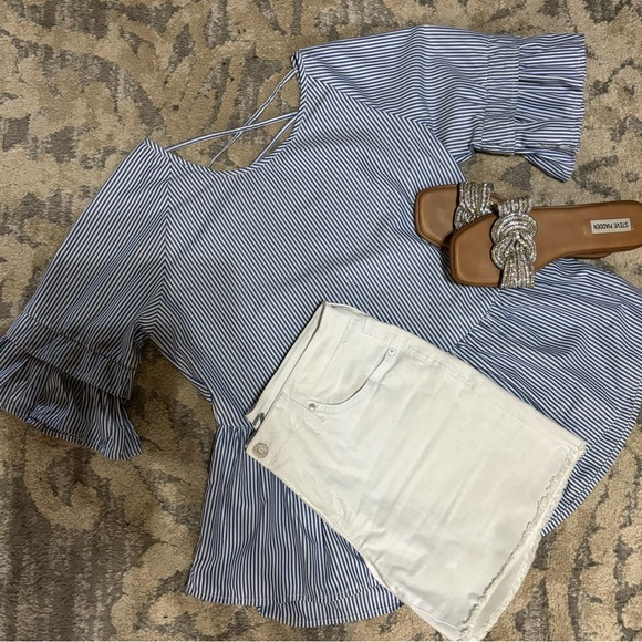 Style Envy NWOT trendy summer top sz large - Picture 1 of 3